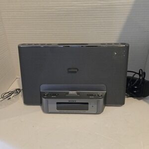 Sony Model ICF-CS15iP Dream Machine Personal Audio Ipod Docking System Euc